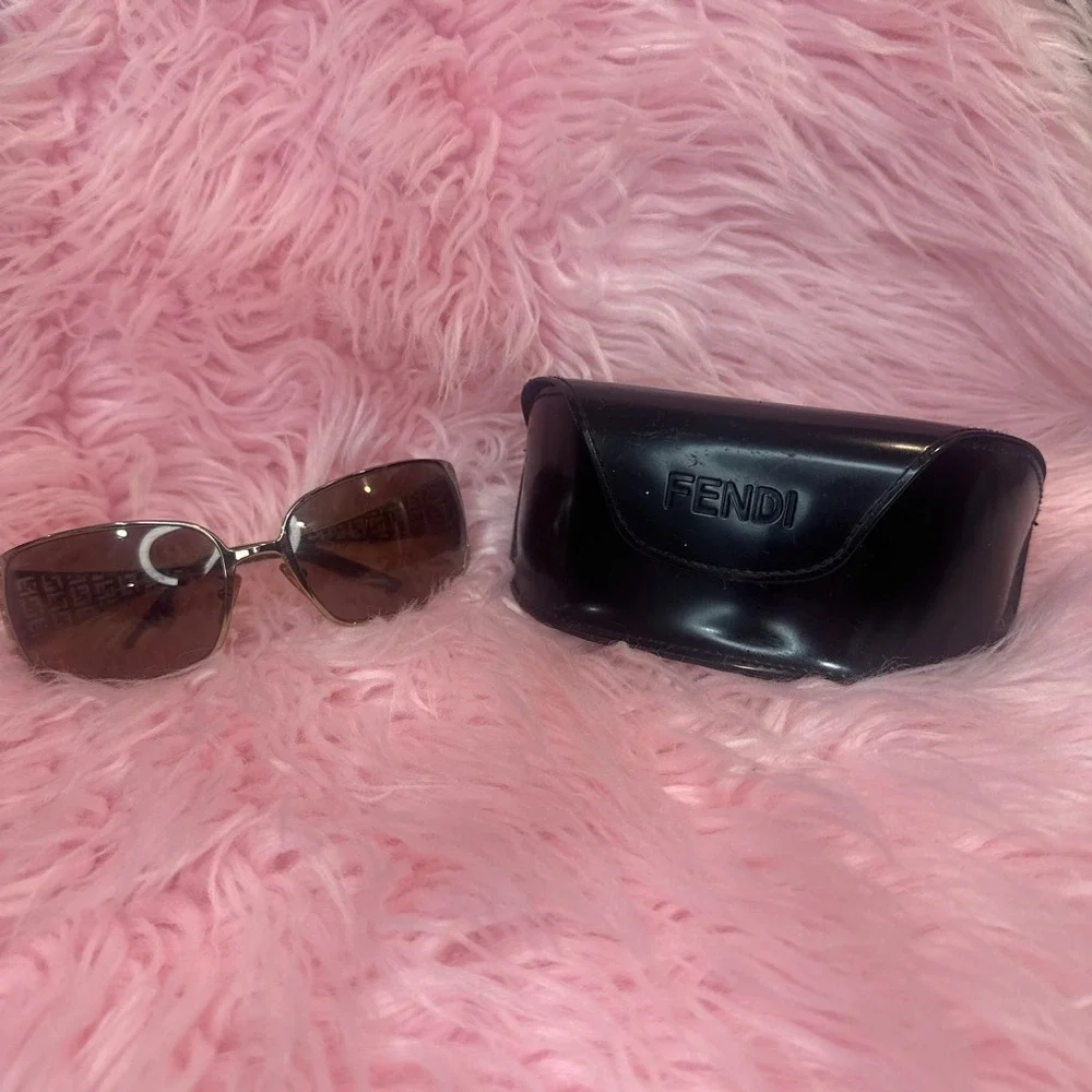Y2K‎ Vintage Fendi Sunglasses Gold Zucca Monogram Brown Gradient Lens Italy Case